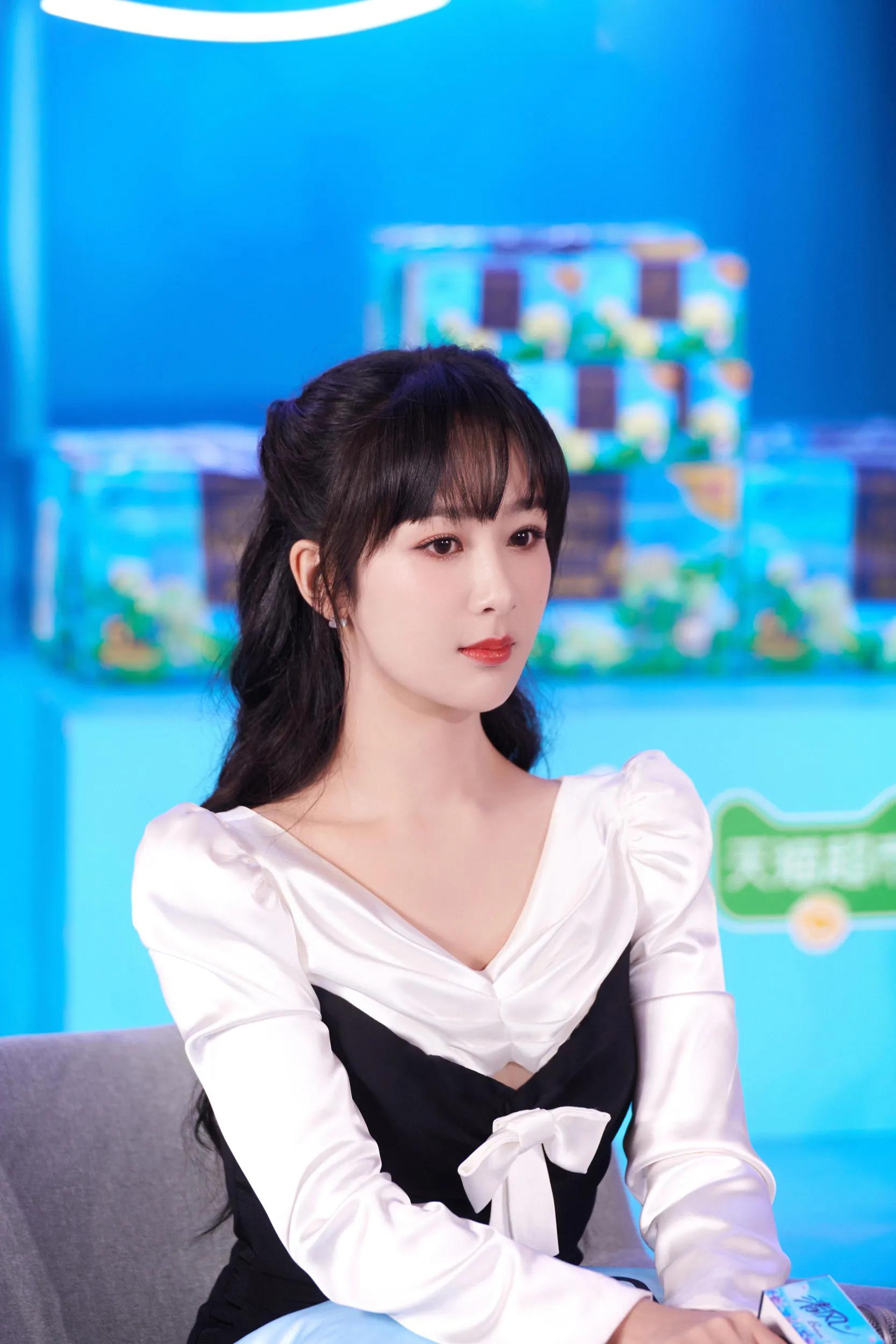 “国民闺女”关晓彤、杨紫，你更喜欢谁，超级大片合集欣赏