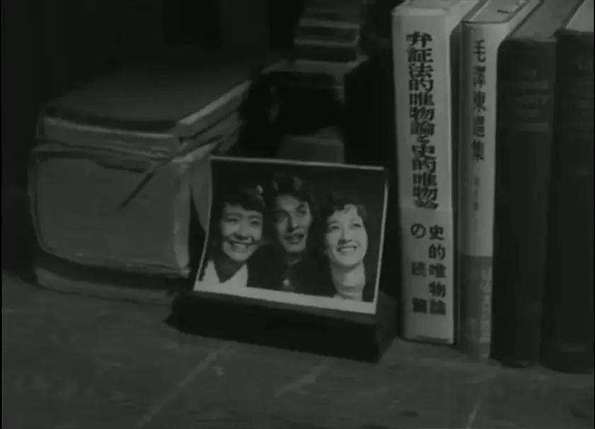 世界电影（0128）日本电影《正是为了爱》（1955）剧照欣赏
