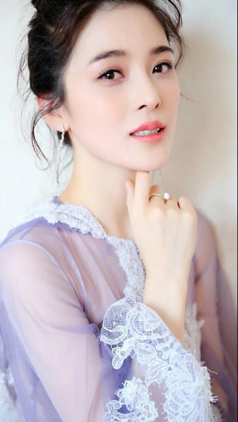 赵韩樱子,31岁至今单身的她,美出新高度