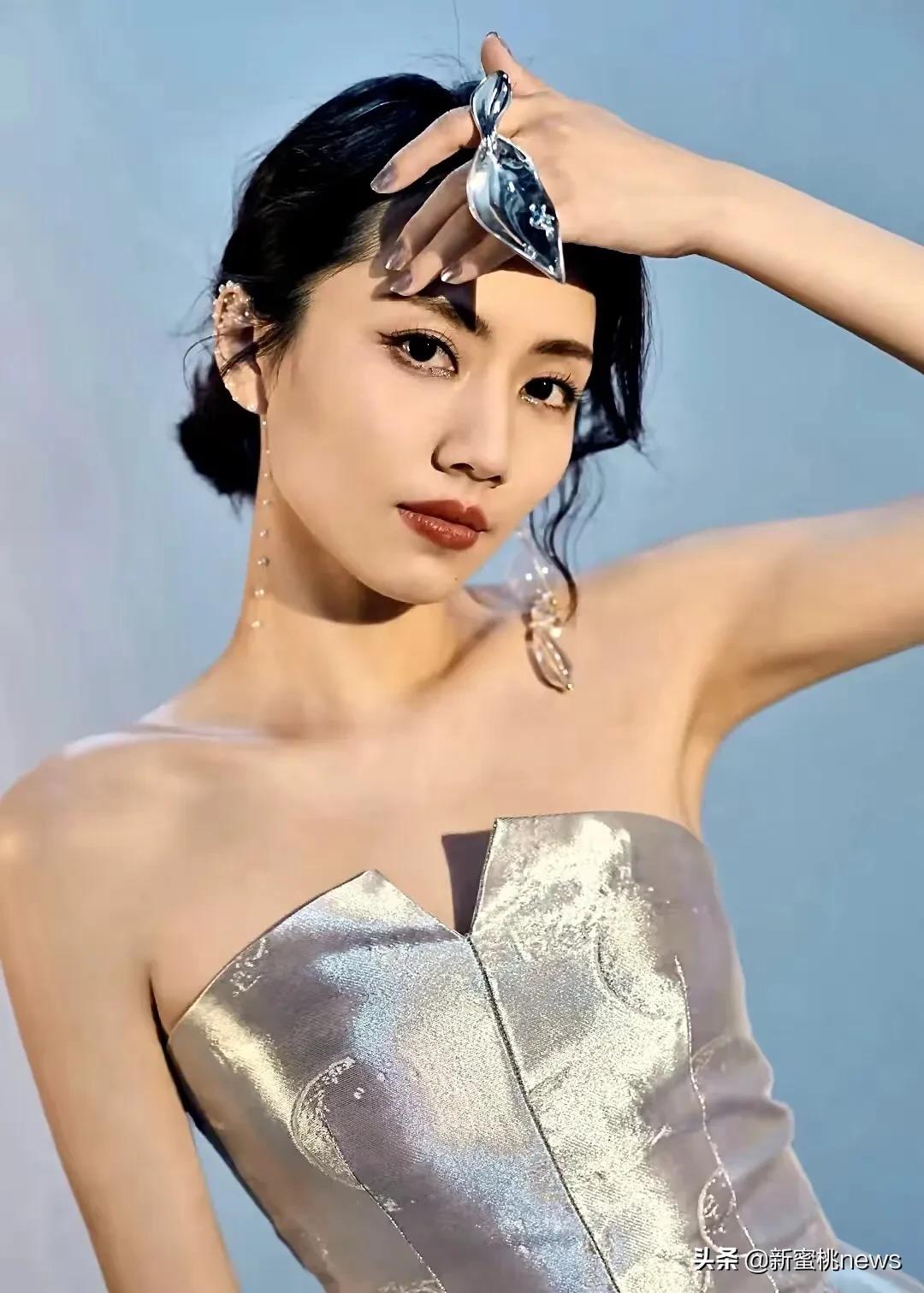 刘惜君的御姐范儿