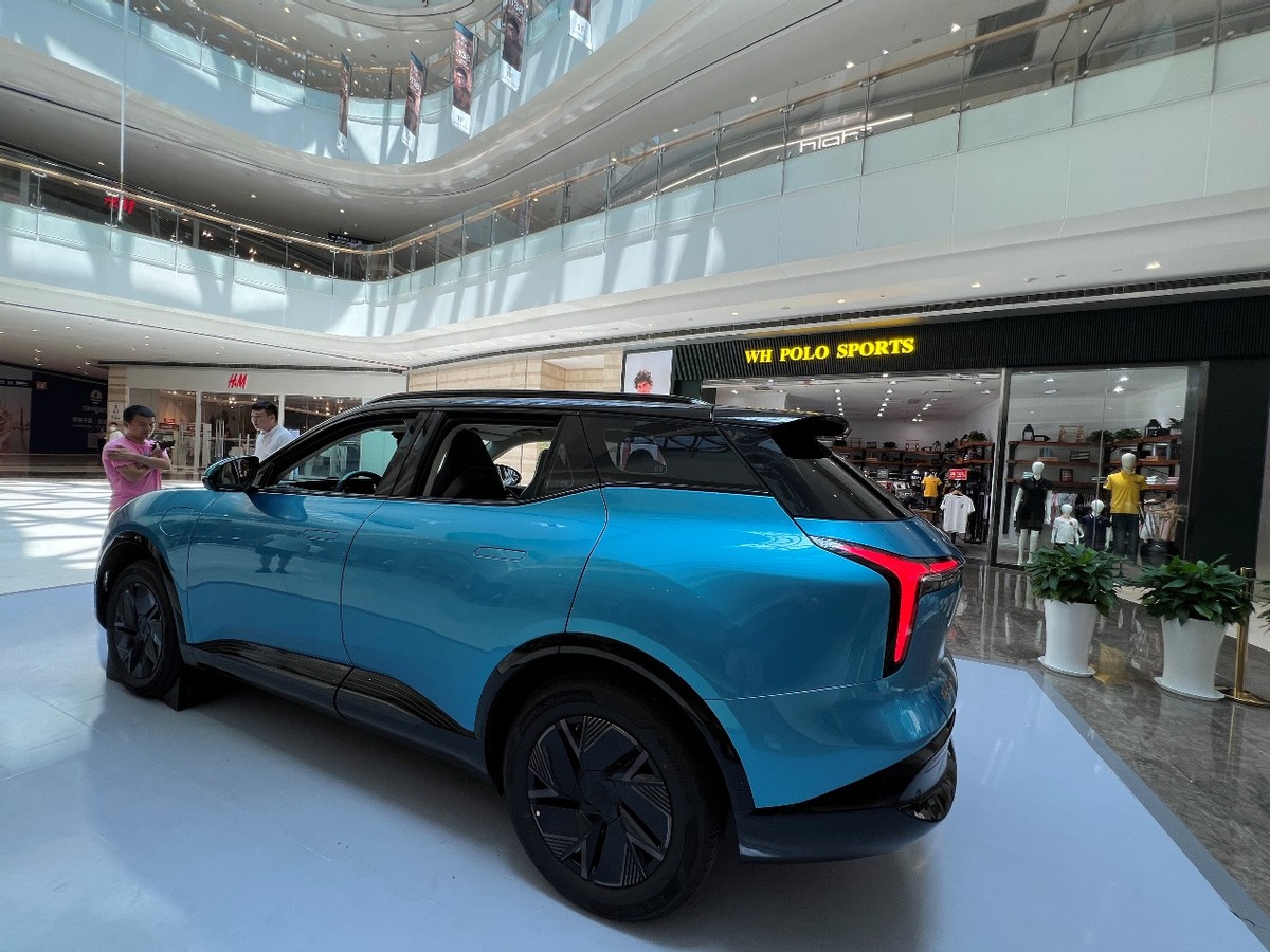 恒馳5重慶展車就位，本月底可進(jìn)行試駕