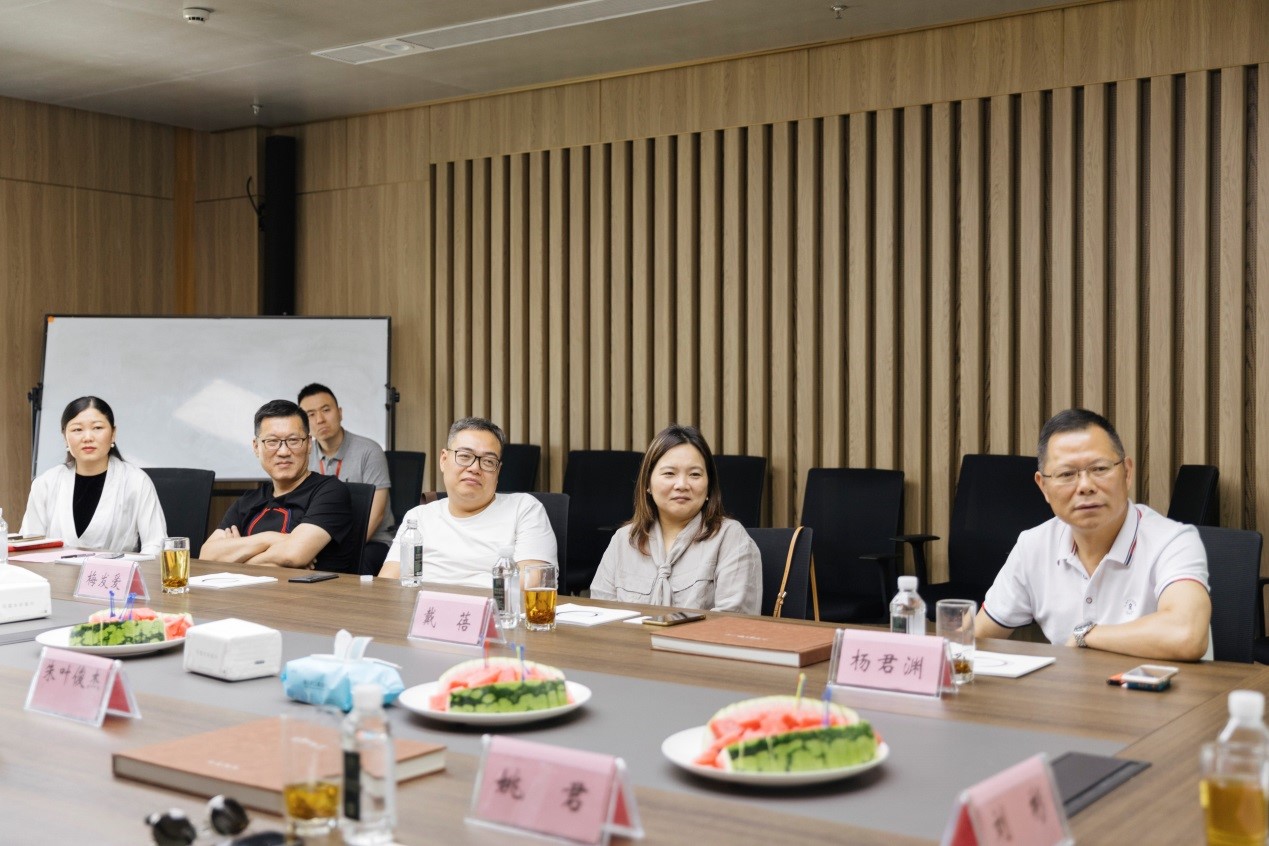 各界家居精英齐聚柏厨 共话未来探行业新趋势