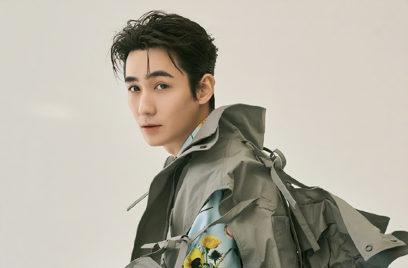 朱一龙凌虐美的外形，让他有这么与众不同的独特，也限制他的角色