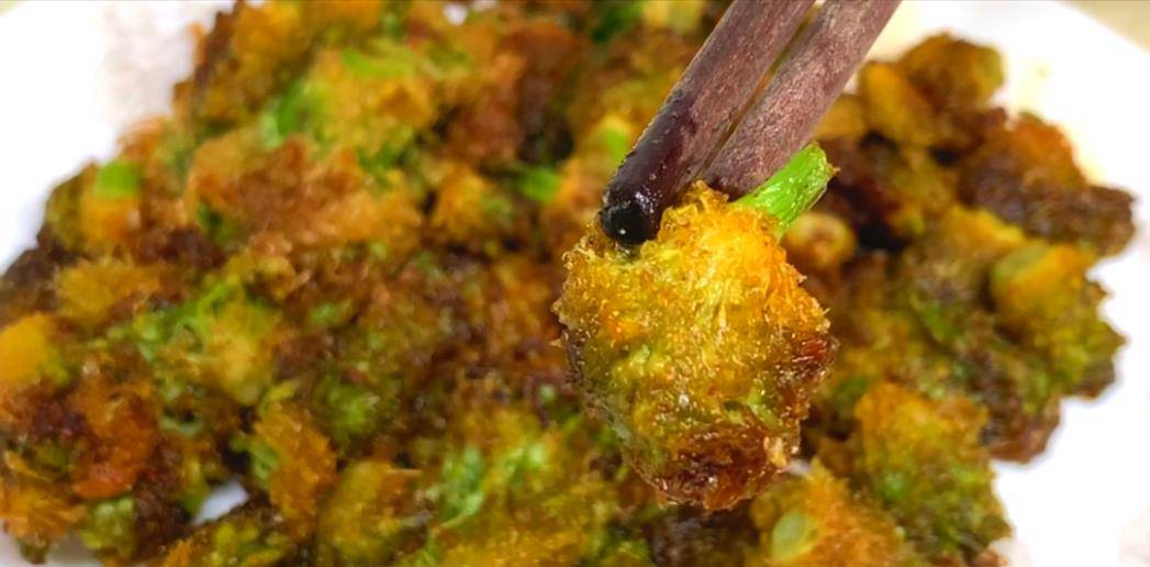 大葱的花苞，其实是个养生宝贝？懂得吃有这几种好处，健康又解馋