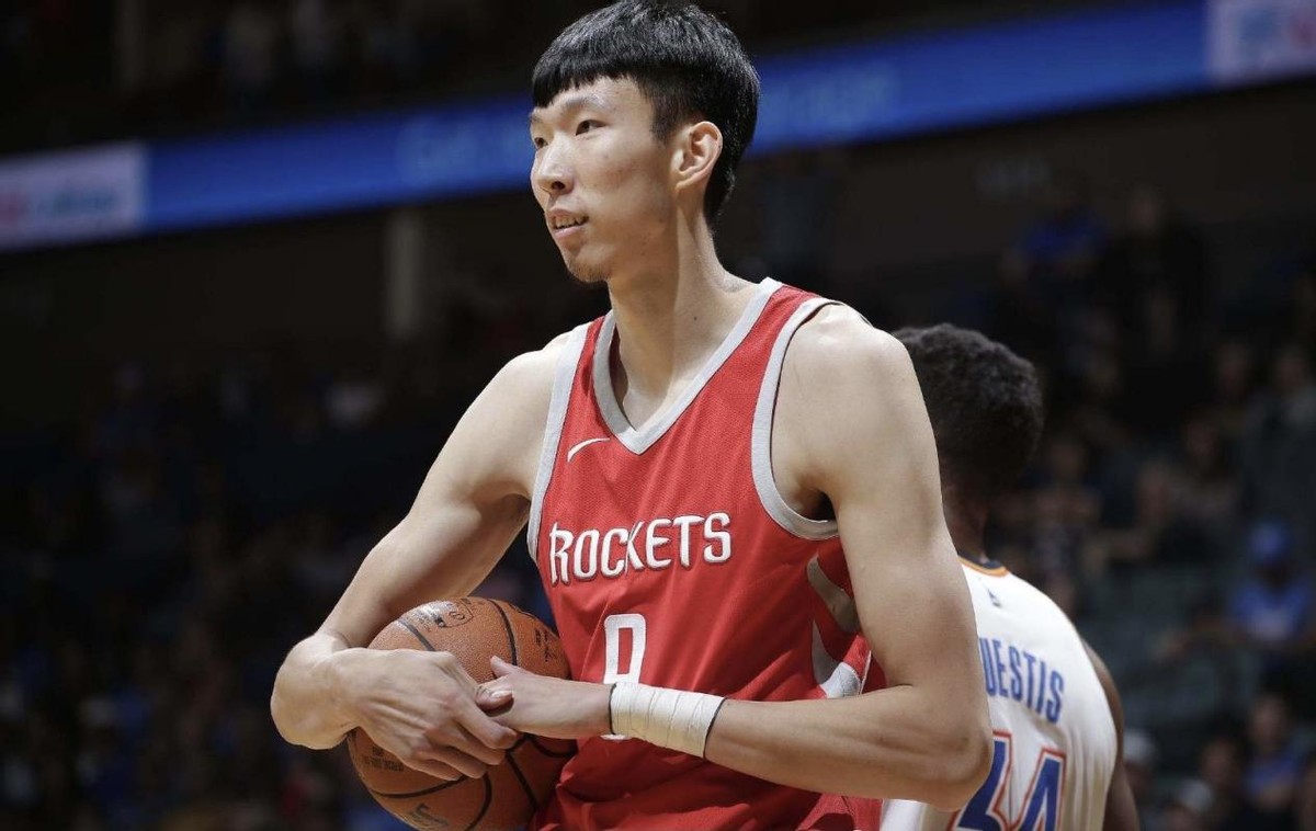 nba发展联盟有哪些中国人(篮坛希望之星冲击NBA，年仅19岁！亚洲8人报名，上海最强00后上榜)