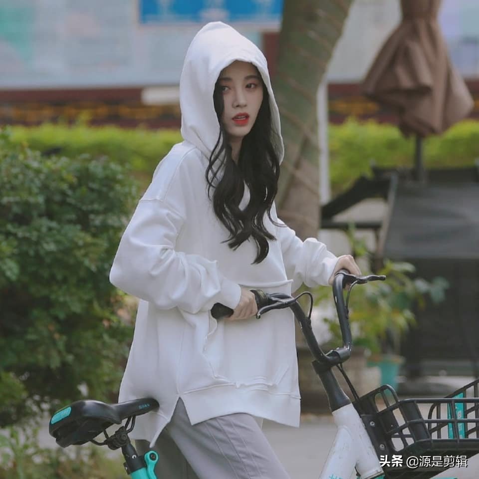 鞠婧祎单车女孩，好清新