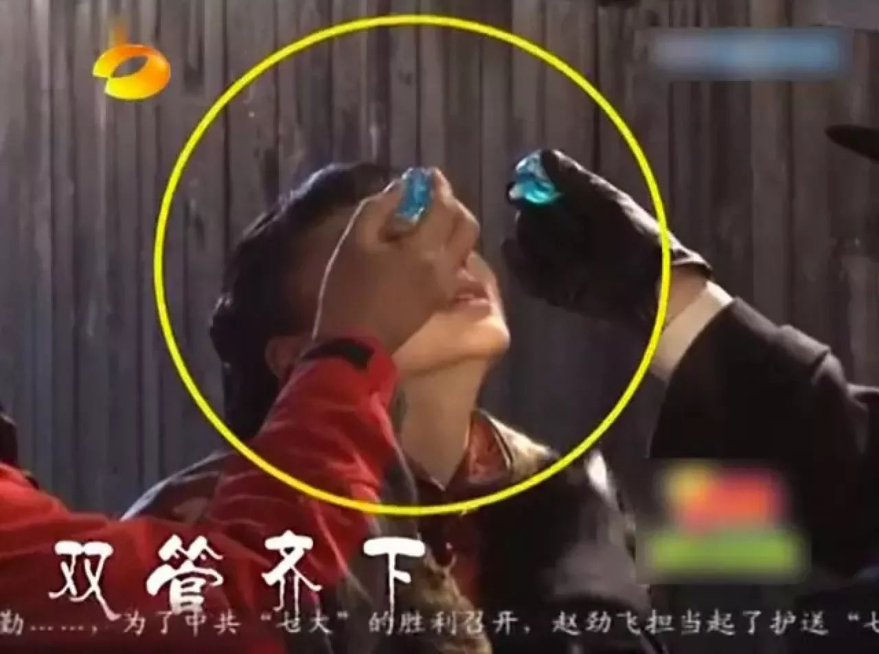 离婚才过2个月,杨颖四处受冷眼,她是否会念起黄晓明的好?