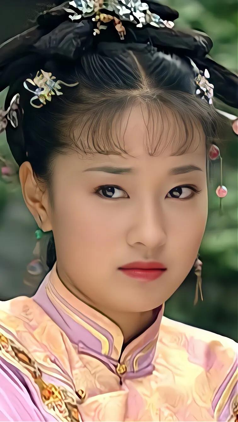 马伊琍版的紫薇也很漂亮，就是为什么最后和知画成为了闺蜜？