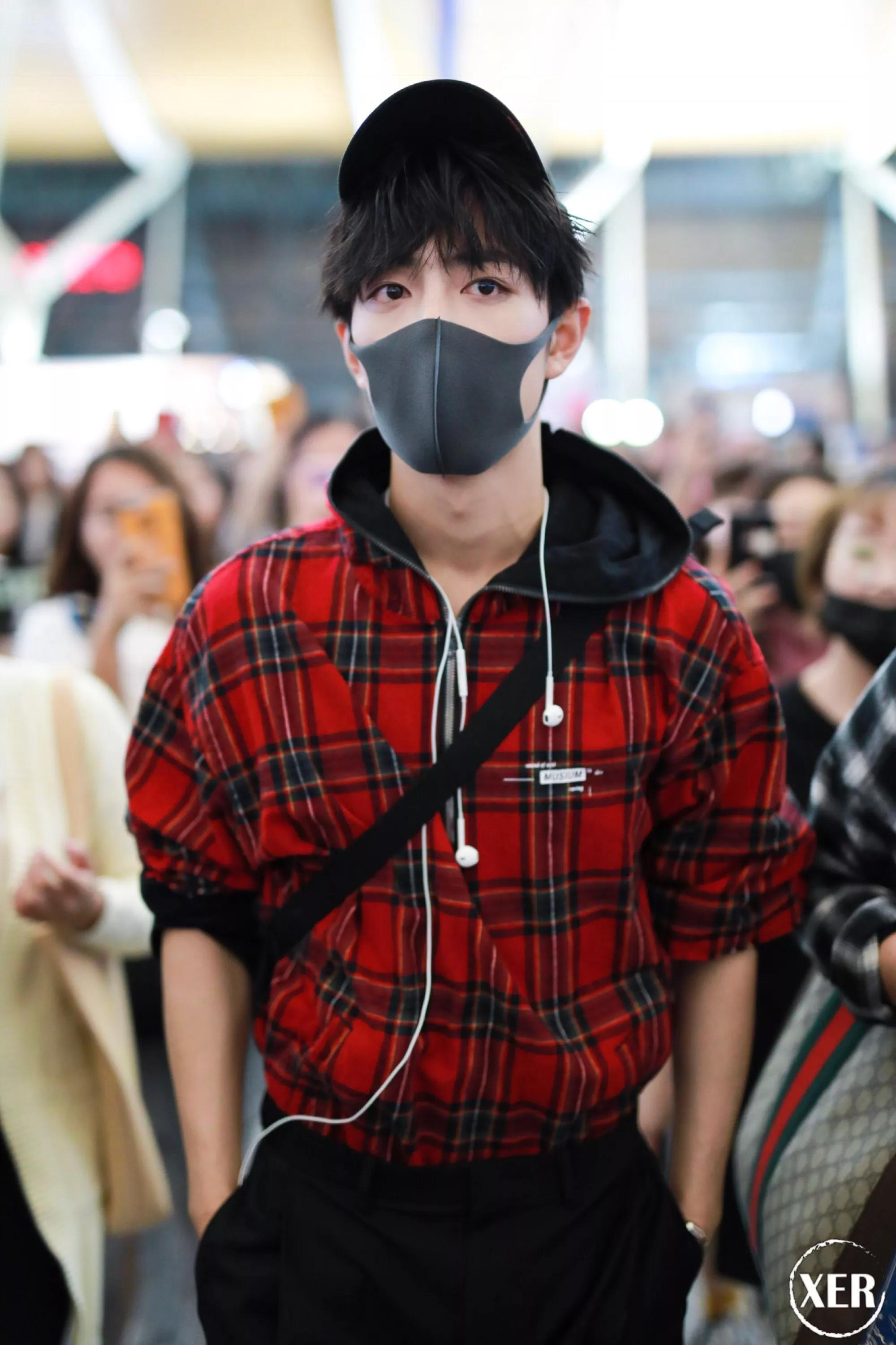 考古肖战:2018年9月—12月机场时间线汇总,今天请叫我收图狂魔