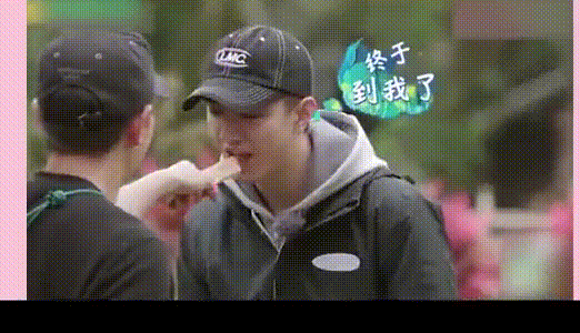 说刘亦菲牙齿丑的，是烤瓷牙看多了吧？