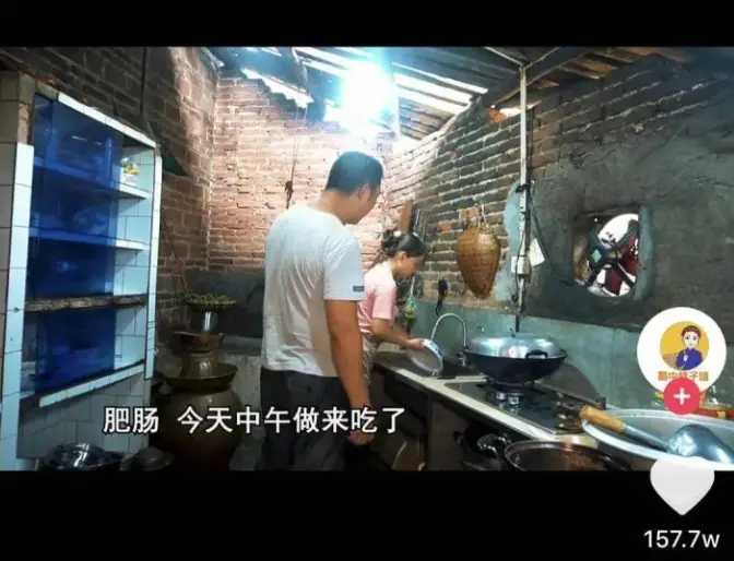 牛爱芳小春花：没有路虎，没有别墅，粉丝和电视台欠我们一个道歉