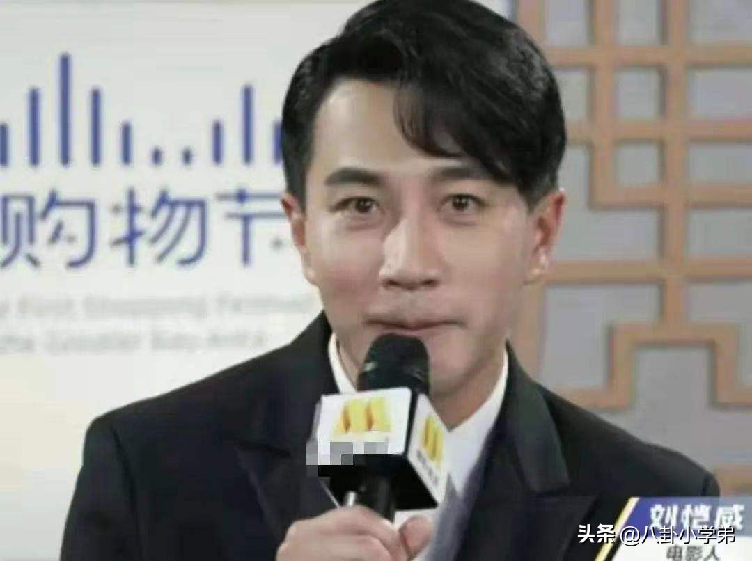 “冻龄男神”都是假的！脸肿僵硬、笑不出来，不服老是真的不行