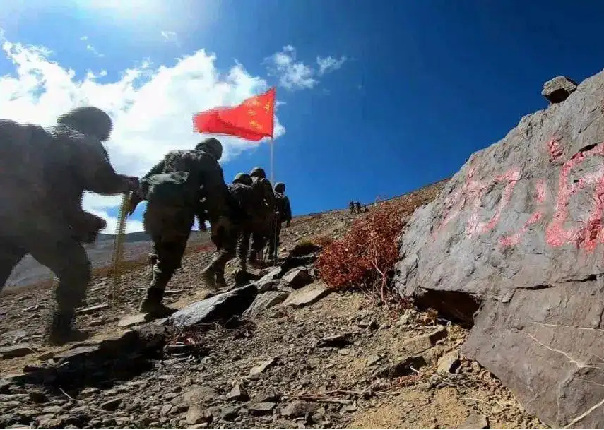 祁发宝团长身边的翻译，已提干进入军校：当时职责所在，绝不后退