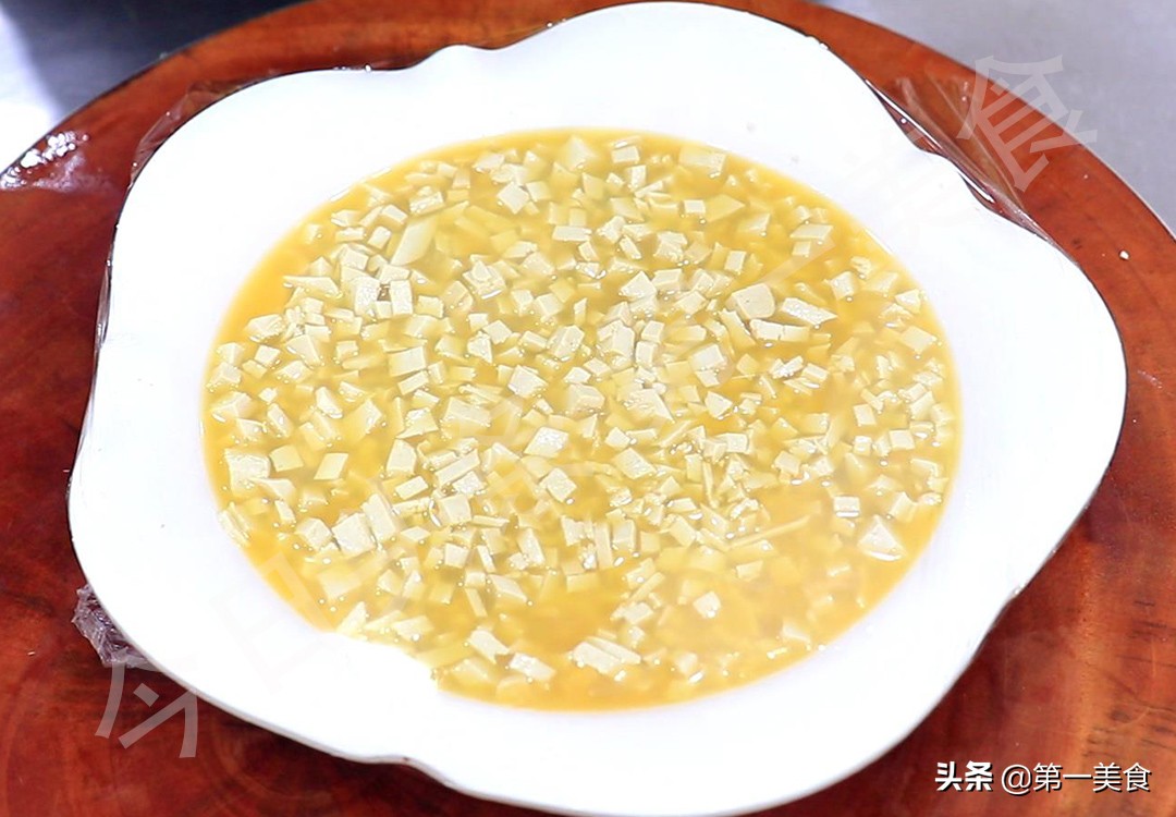 腊月二十五，推磨做豆腐，6种豆腐老做法，老传统年味重