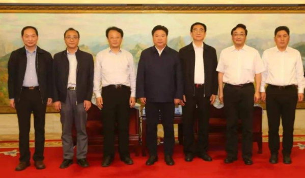 清华更换“掌门人”，性格果敢履历不凡，或许能改变人才外流情况