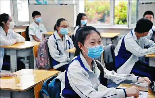 黑龙江又有疫情，两个地区的中小学停课，家长心情复杂