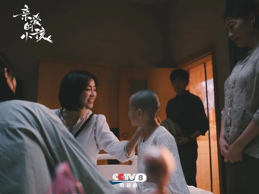 这部剧的秘密，原来都藏在了海报里→