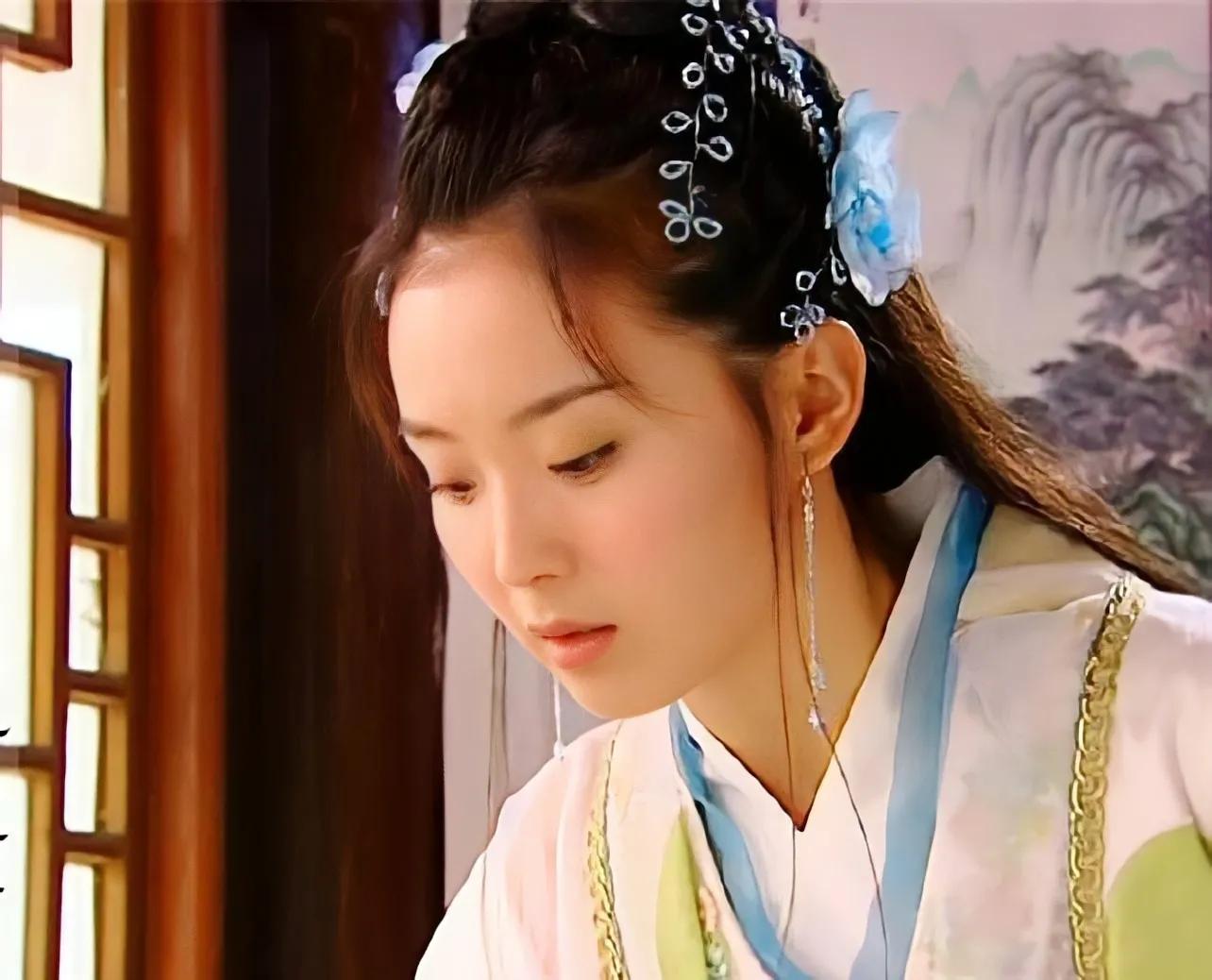 这些女妖精比仙女还要有仙气，你最喜欢谁？吴倩可爱，韩雪冷艳