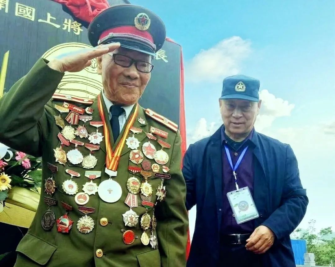 线上展览|“喜迎二十大 永远跟党走”庆祝“八一”建军节摄影作品线上展览