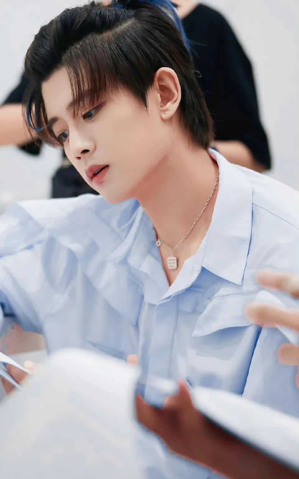 肖战 热巴 千玺 杨幂 龚俊 赵丽颖 杨紫 王一博 任嘉伦 鹿晗 成毅 檀健次 陈晓