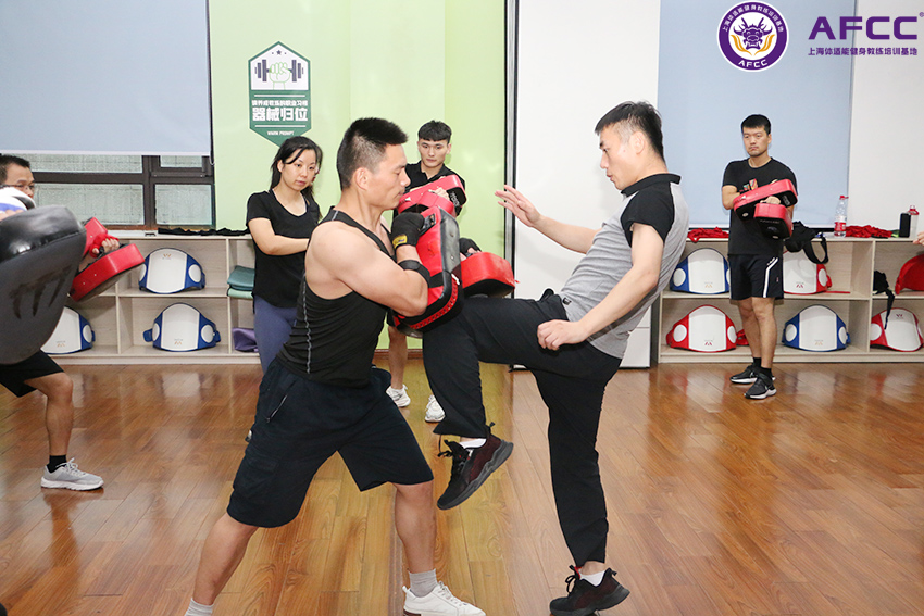 上海体适能健身学院怎么样（健身学院那家好呢）