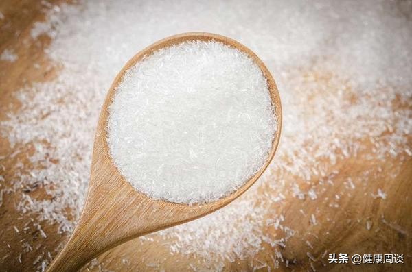 鸡精和味精有何区别？它比味精天然？对人体有害？一文给你科普