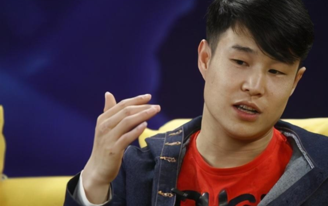 7位曾在春晚爆红的明星：有人三角恋，有人成网红，有人酒吧卖唱