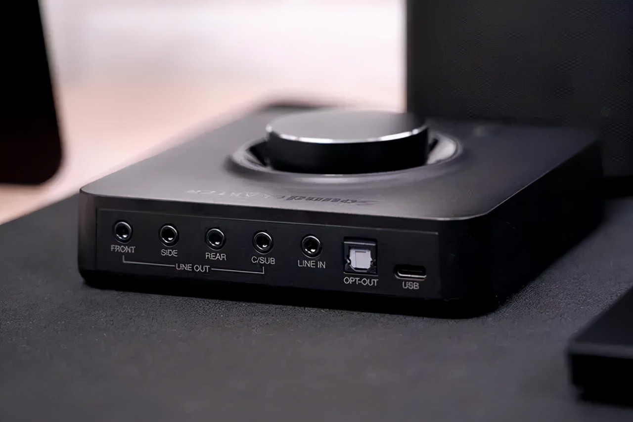 对于电脑音质来说，电竞声卡与解码耳放，谁的实用性更强？