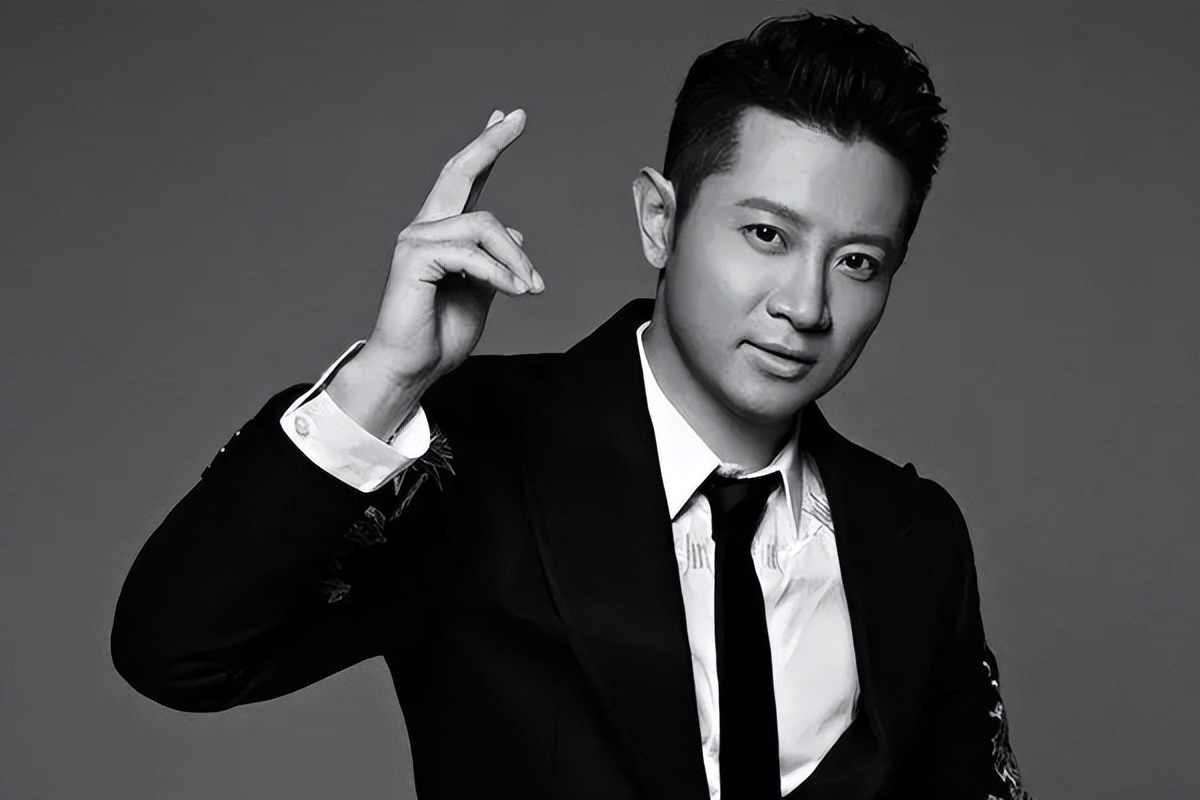 瞿颖母亲丁家珍，女儿半生感情坎坷，原生家庭影响她我很愧疚