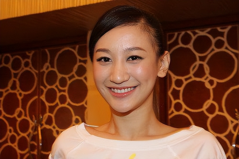 赵宝刚捧不红，出道12年不温不火，曾泳醍的运气到底差在哪儿？