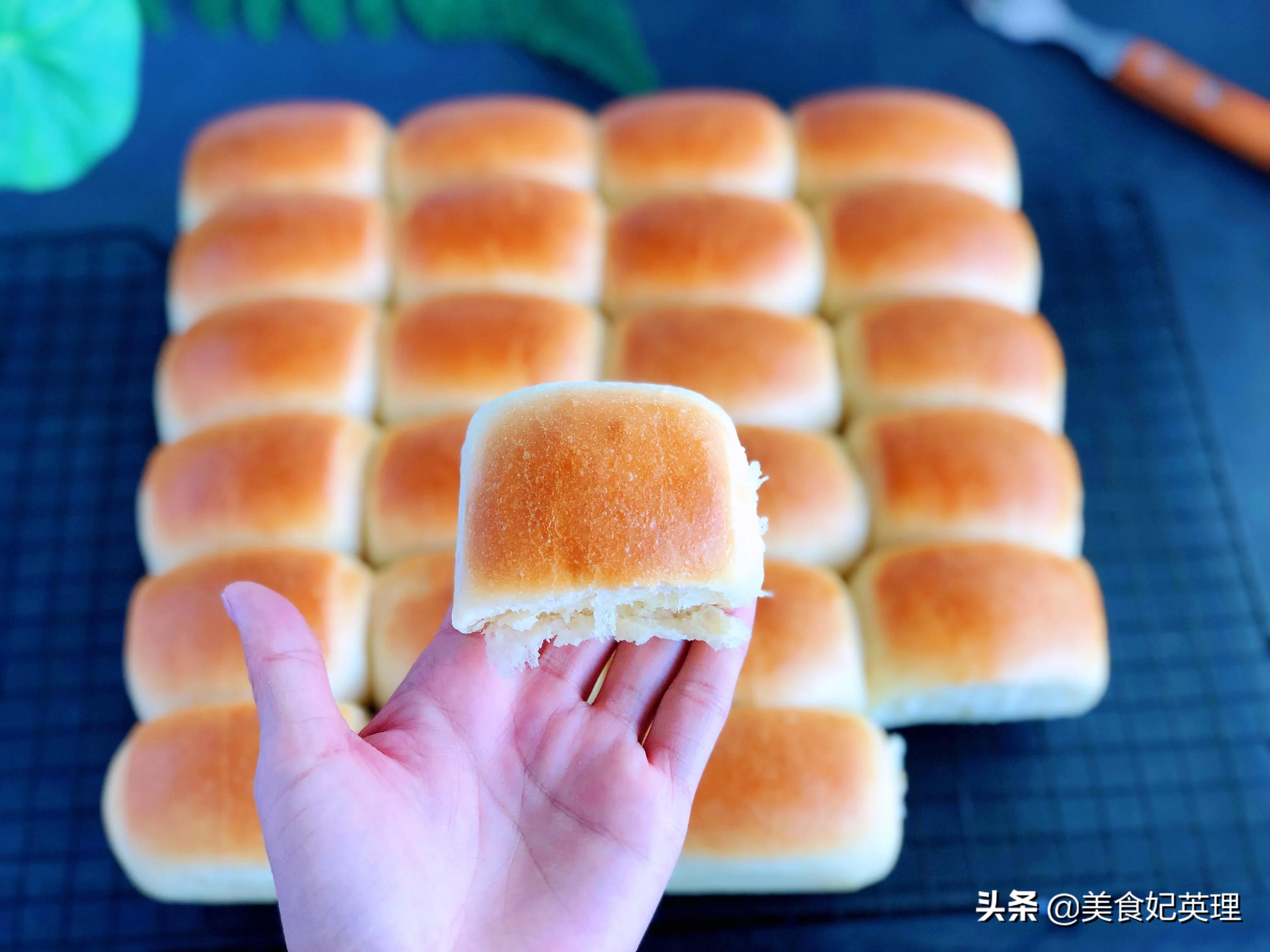 这面包仅一次发酵，无需黄油也能又香又软！配方送你新手一次成功