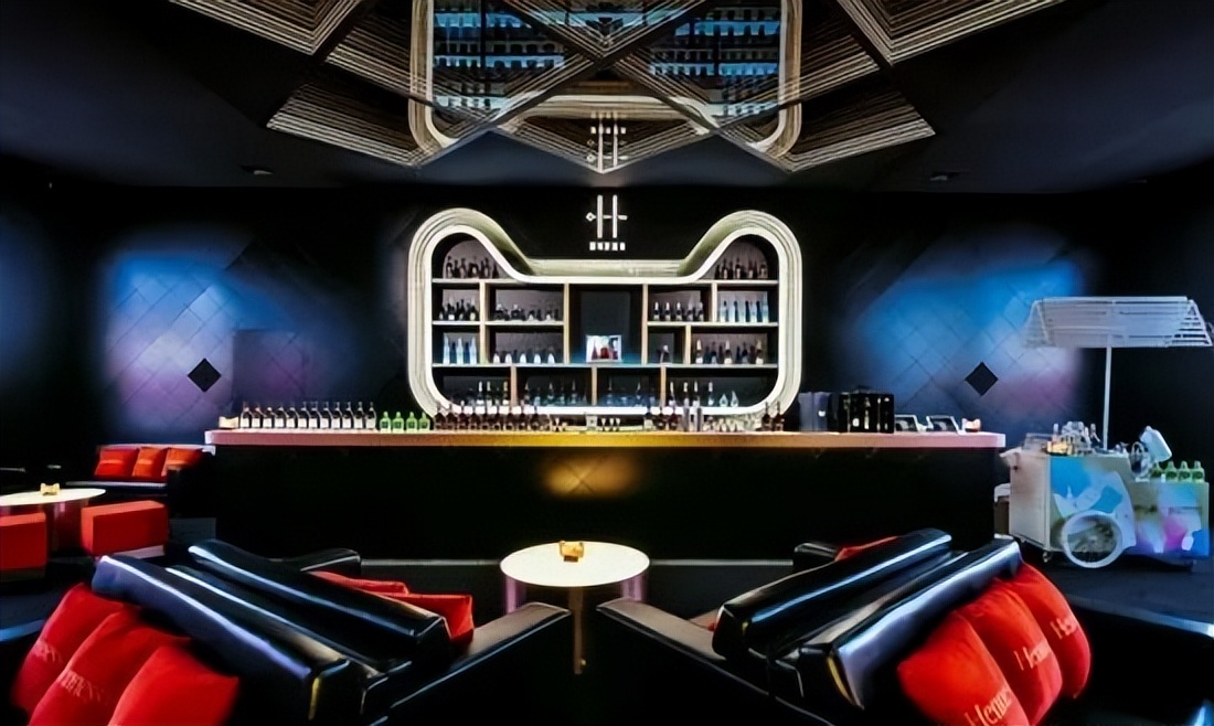 酒类品牌纷纷入局体验经济