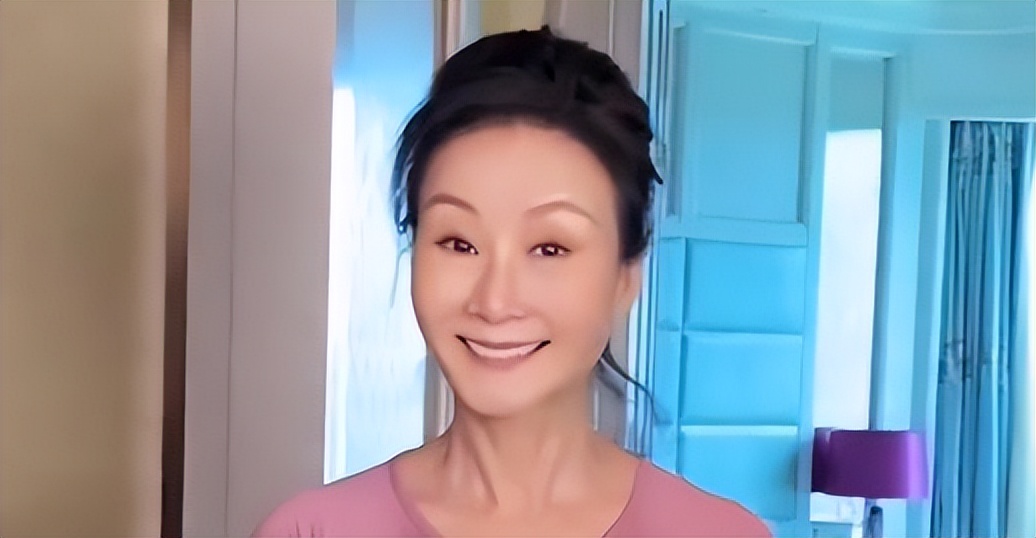 雪瑞姑姑“徐石萍”：58岁孤身赴加留学，花甲之年将生活过成诗歌