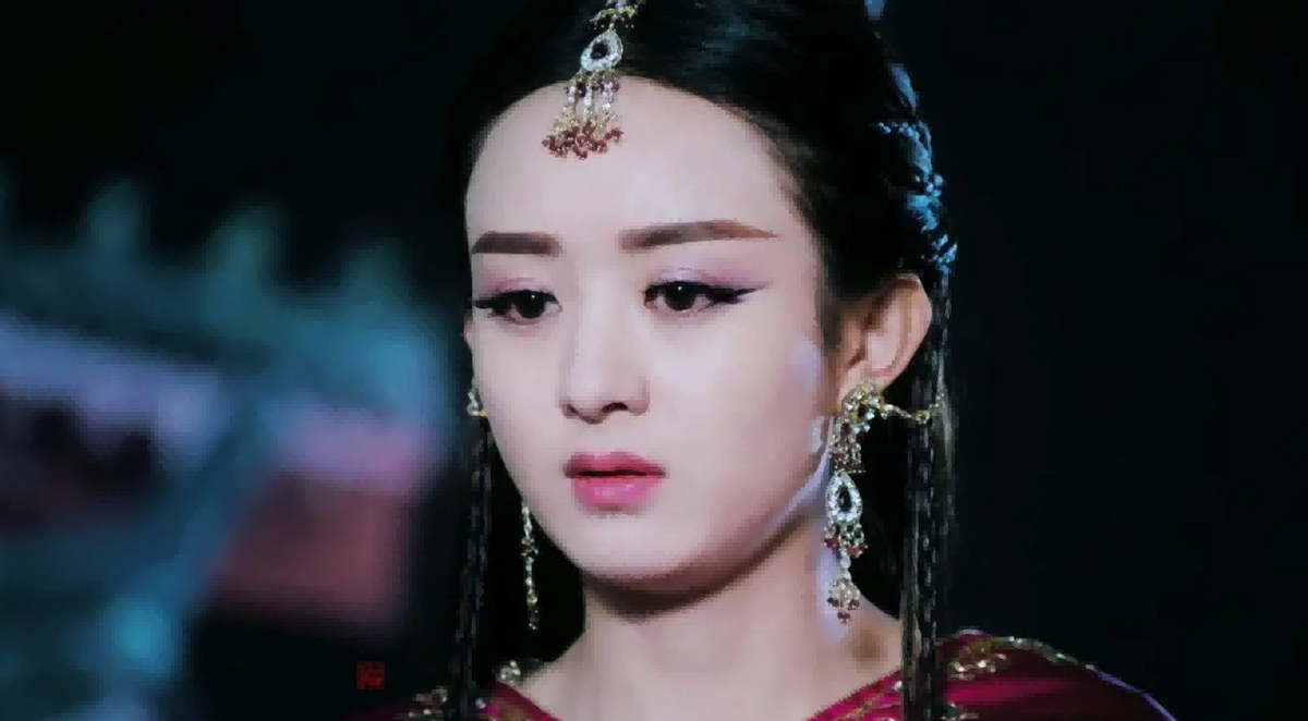 颜值不够别带“额饰”！13位女星造型PK，谁才撑得起倾国倾城