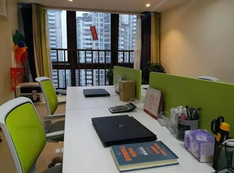 学姐告诉你，想要大学毕业比同学抢手，大学期间要为这4件事忙碌