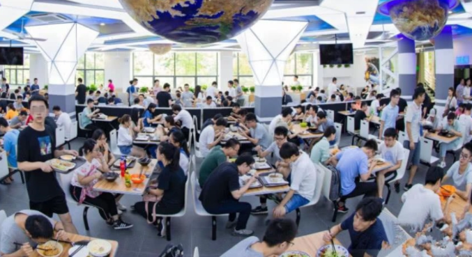 没文化连网都蹭不上，大学食堂WiFi密码火了，学渣：是我高攀了