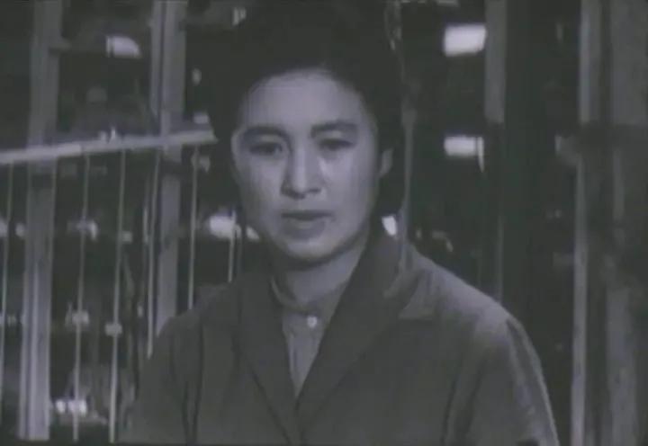 世界电影（0105）朝鲜电影《轧钢工人》（1972）剧照欣赏