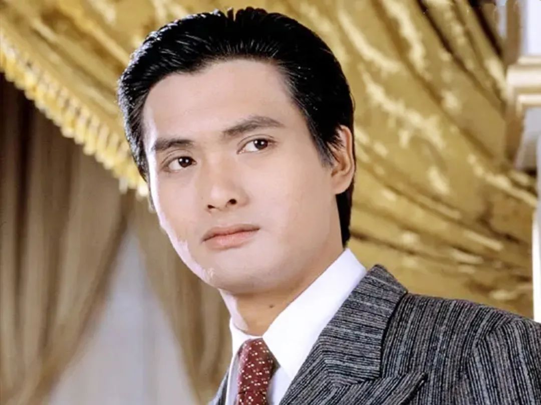 TVB男艺人top10，个个英俊帅气，前三名实至名归