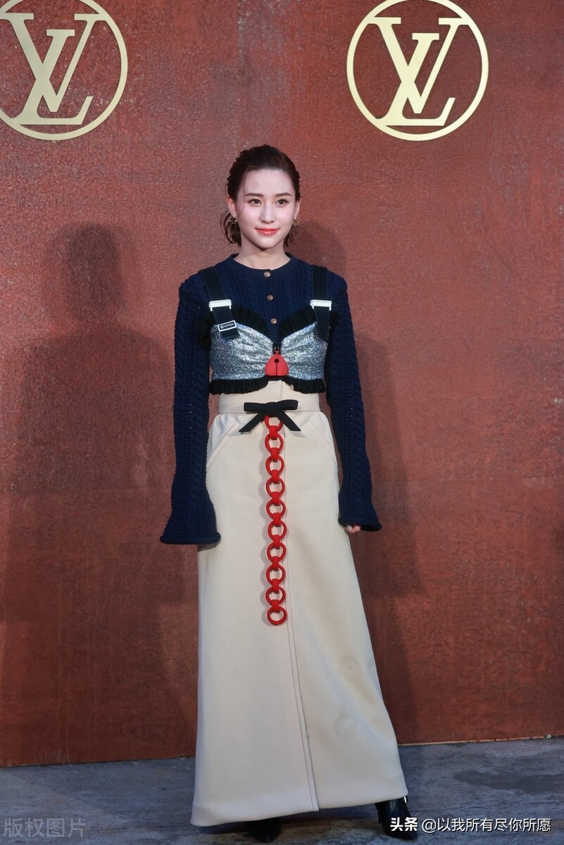 富家千金何超莲