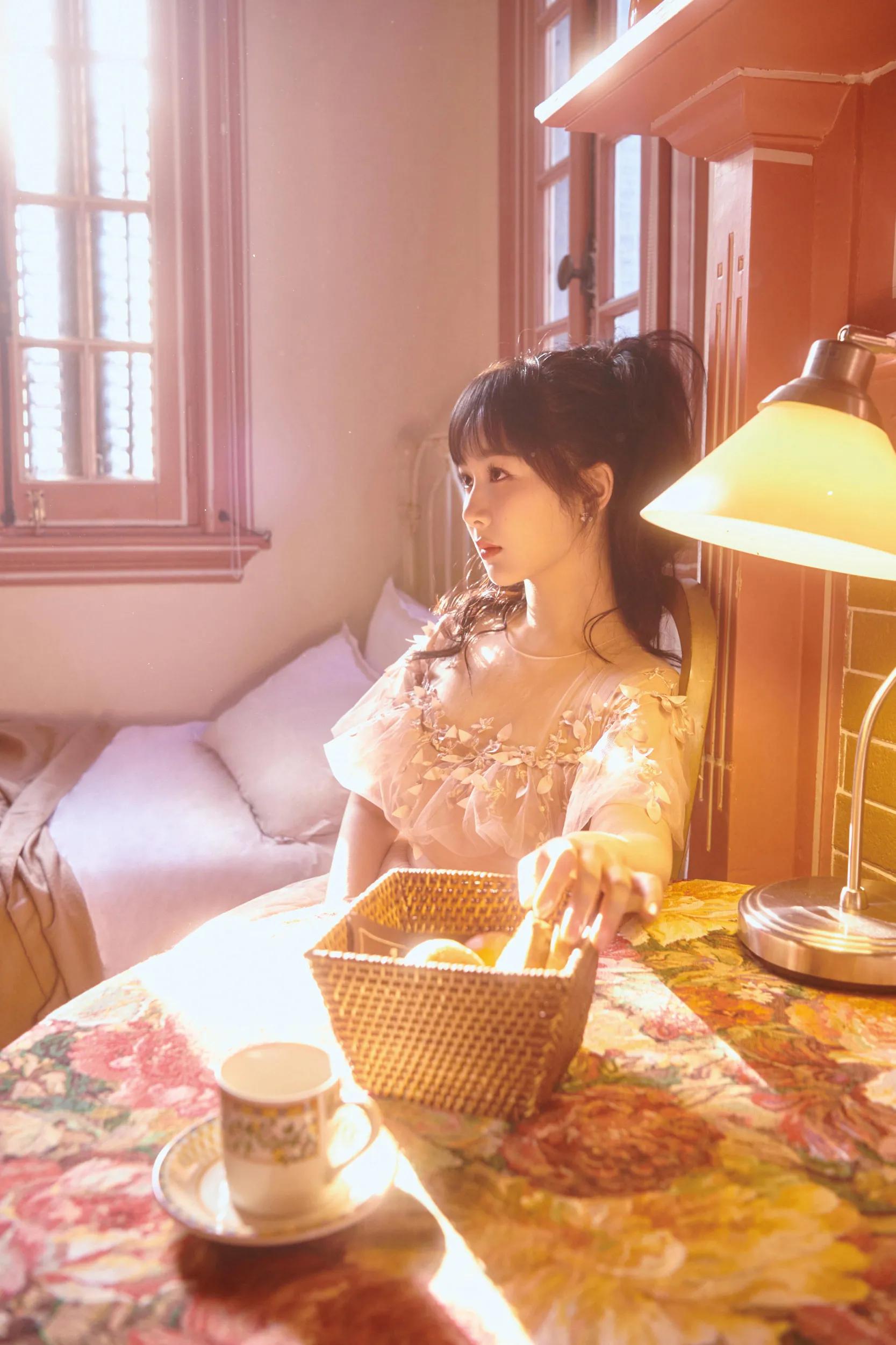 “国民闺女”关晓彤、杨紫，你更喜欢谁，超级大片合集欣赏