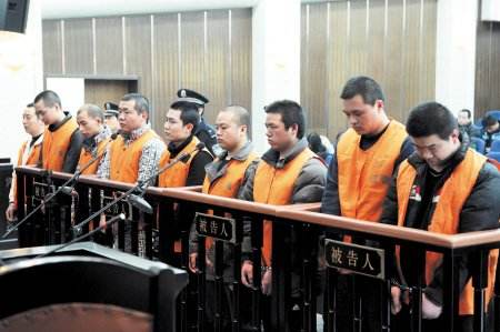 2011年，安徽卖肾买苹果手机的高中生，获赔百万，生命步入倒计时