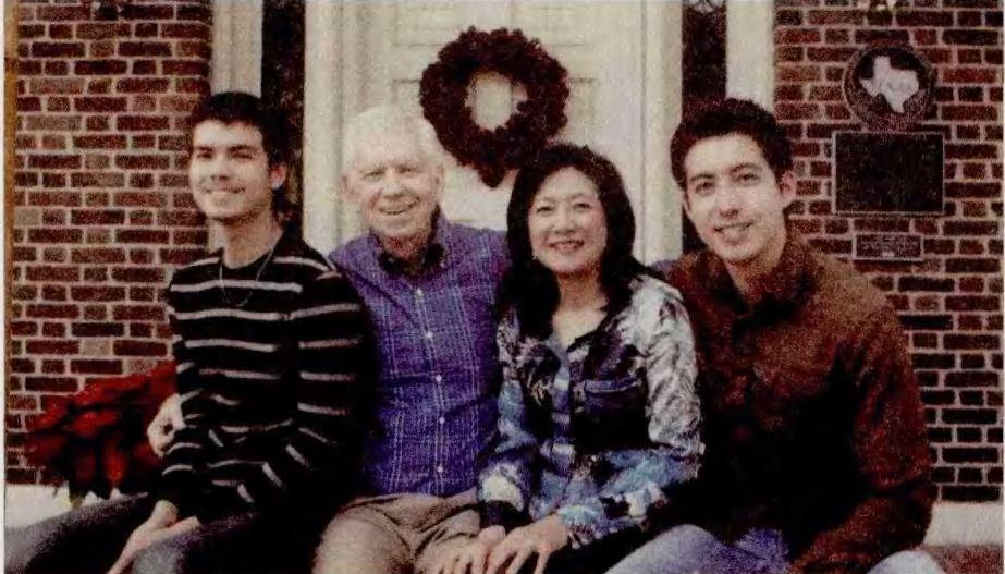 演员陈烨：巅峰时赴美留学，嫁美国丈夫生二子，如今她值得吗？