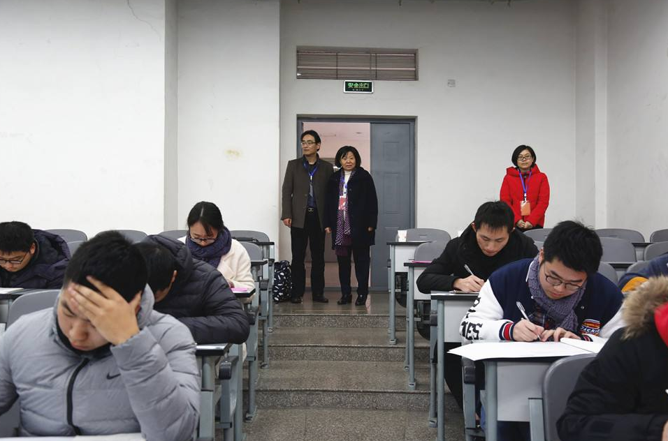 考研日期将近，初试要求较去年相差较大，还要提前60分钟去考点？