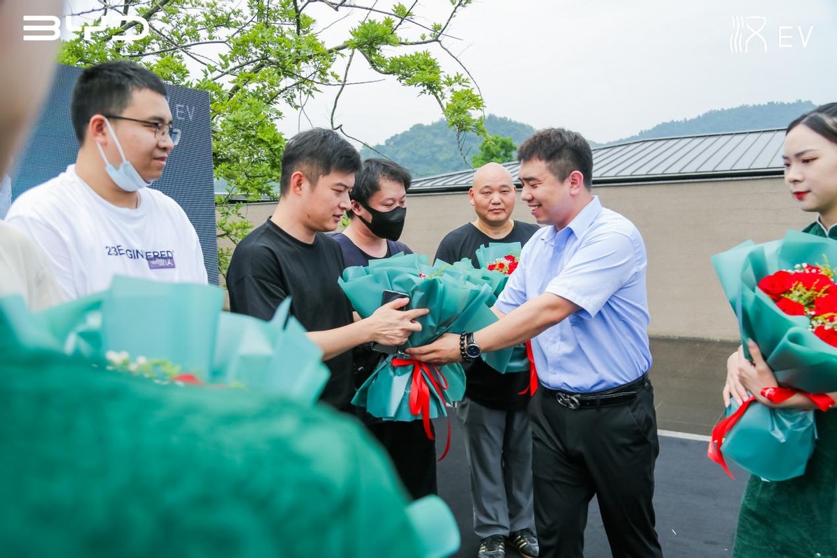 汉为观止· 汉EV千山翠限量版交车仪式（杭州站）