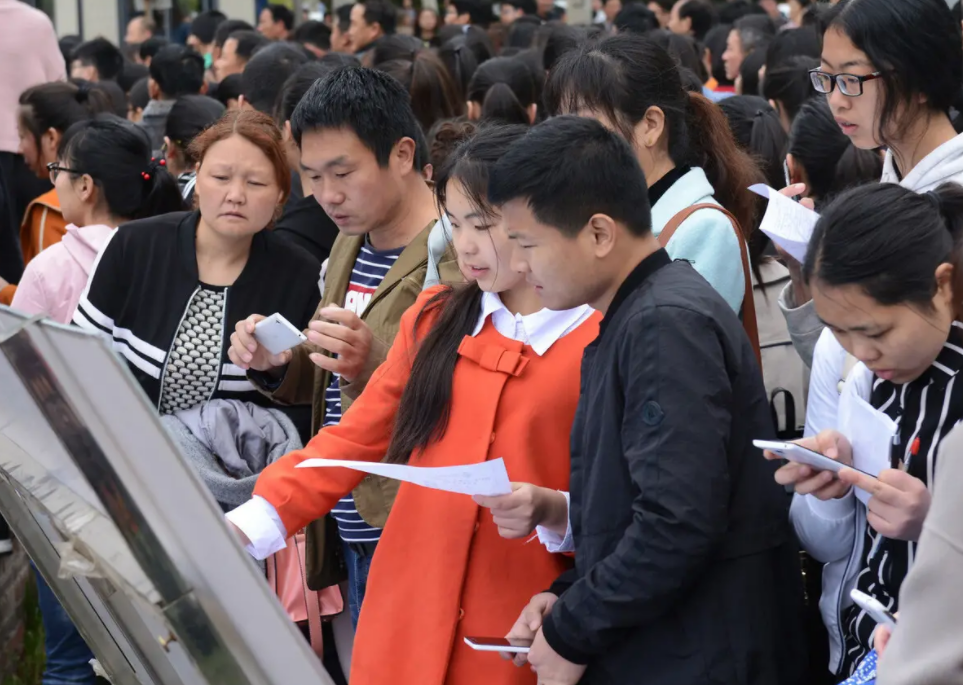 2022中国大学排名出炉，浙大超“复交”喜提第三，中科大位列第七