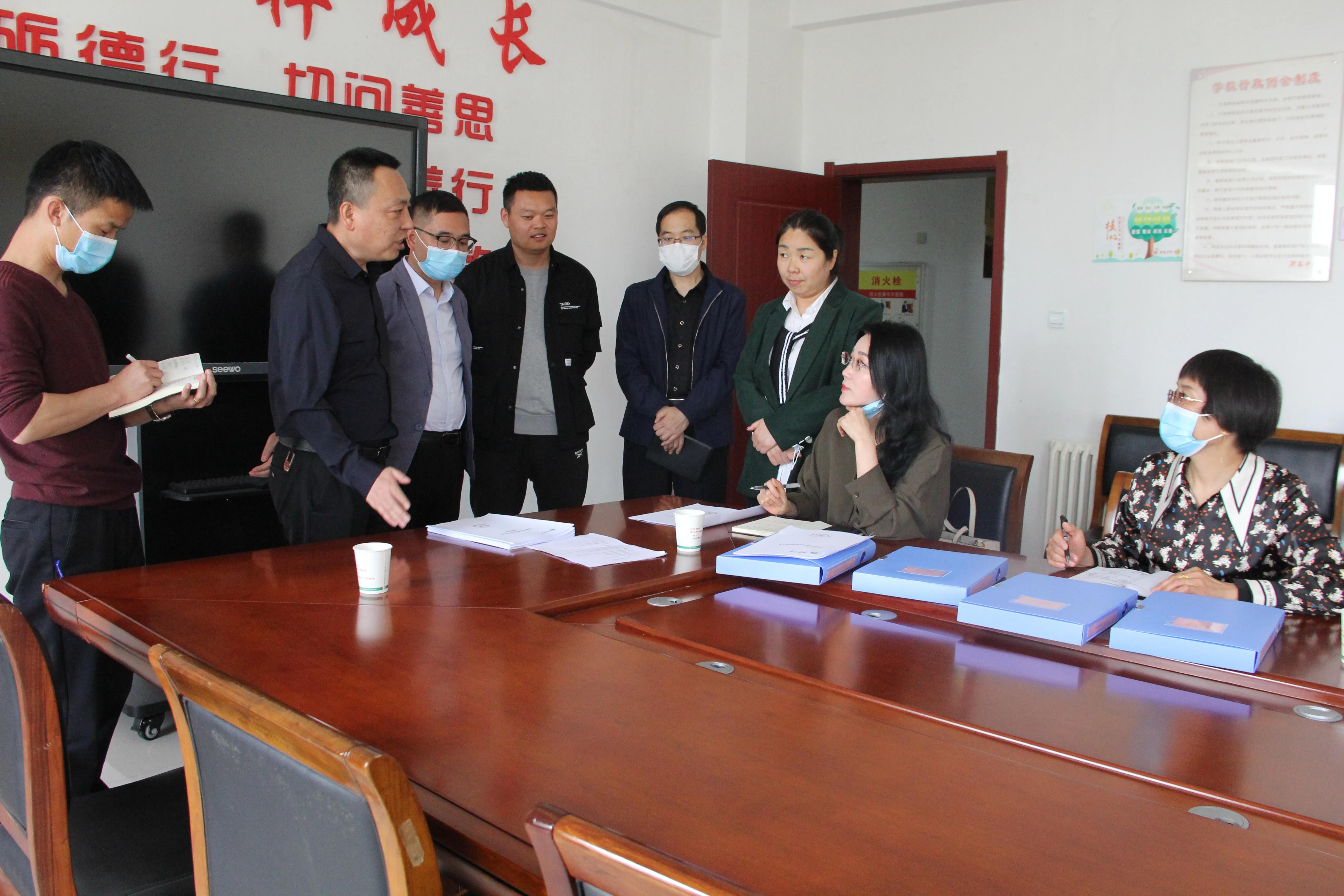 渭南中學(xué)是重點(diǎn)高中嗎?嚴(yán)陣以待謀發(fā)展(圖4) 渭南中學(xué)是重點(diǎn)高中嗎?嚴(yán)陣以待謀發(fā)展(圖4)