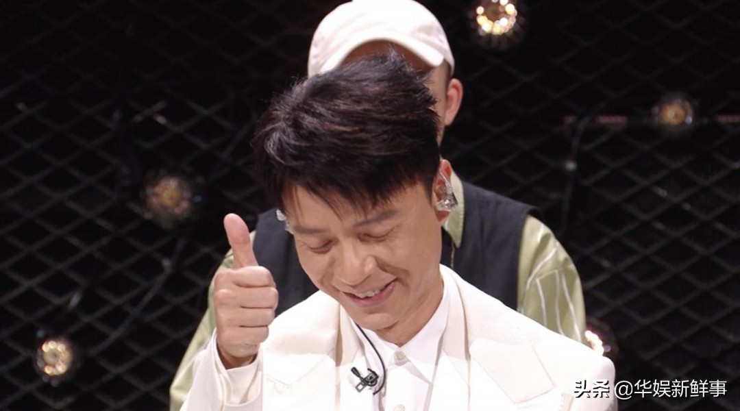 炎明熹回港前夕遭中伤？港媒批不尊重前辈：她嘲讽李克勤、林子祥