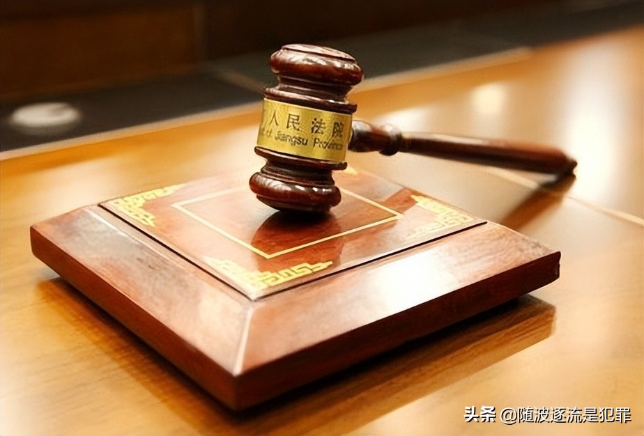 太无语，相亲只见三次，就向对方微信各种要钱，吵架后将对方拉黑