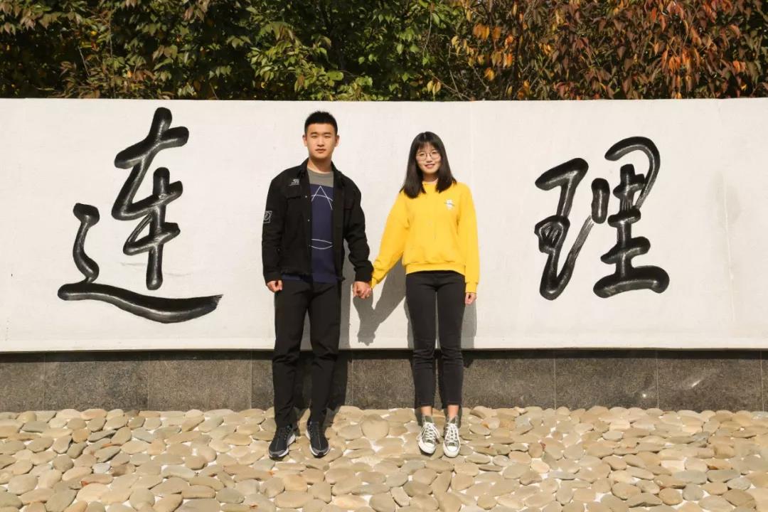 女大学生被指责为“捞女”，对话曝光尺度大，究竟谁对谁错？