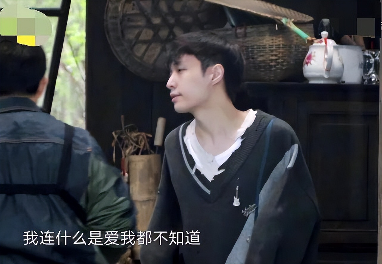 杨紫的恋情被曝，吵的沸沸扬扬，到底跟这个人有没有关系呢？